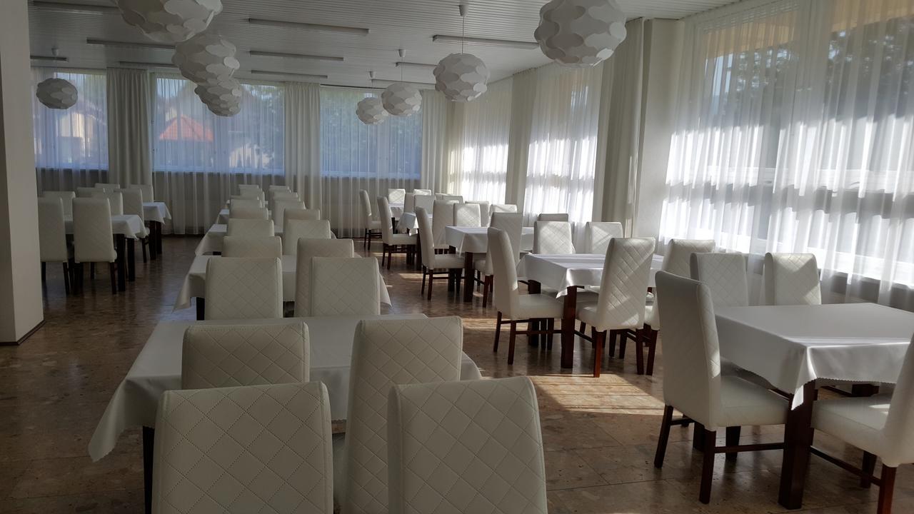 Hotel Banik Nitrianske Rudno Esterno foto